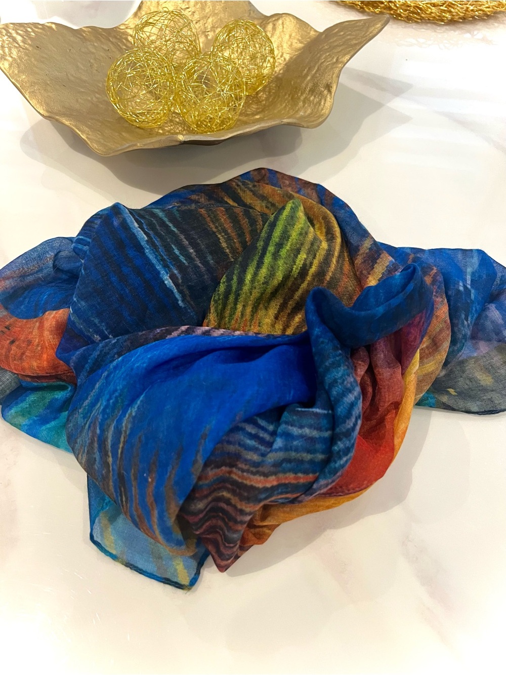 Pop of Art scarf